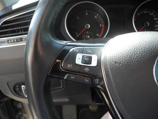 VOLKSWAGEN Tiguan usata, con Climatizzatore automatico, 3 zone