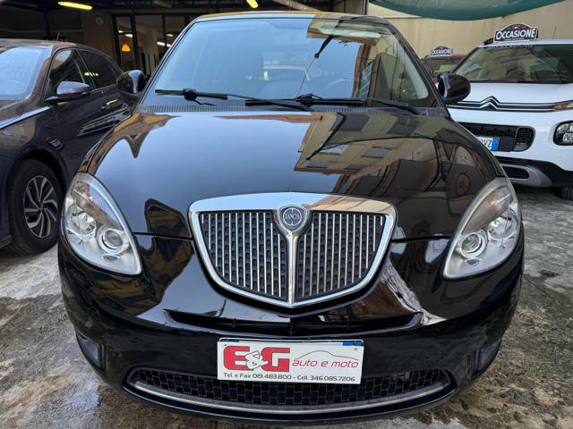 LANCIA Ypsilon usata, con Airbag