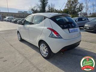 LANCIA Ypsilon usata, con Chiusura centralizzata
