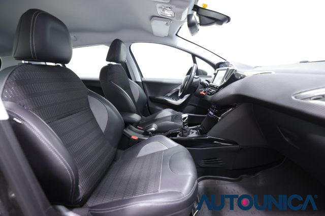 PEUGEOT 2008 usata, con Limitatore di velocità