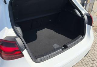 MERCEDES-BENZ A 180 usata, con Tettuccio apribile