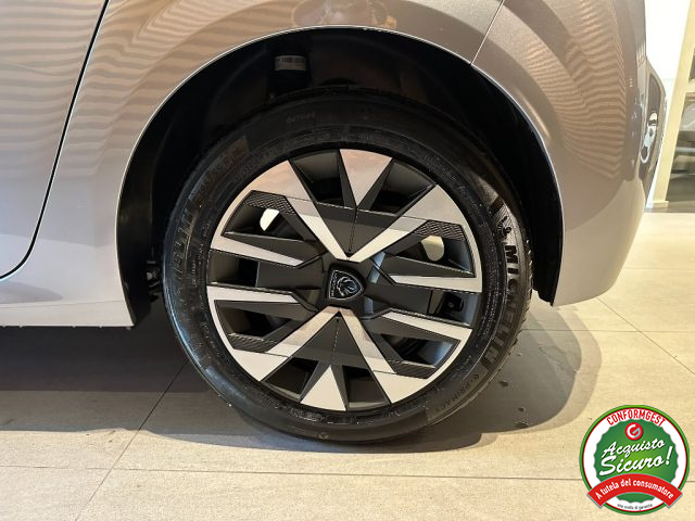 PEUGEOT 208 usata, con Autoradio