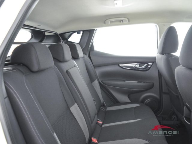 NISSAN Qashqai usata 10