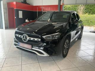 MERCEDES-BENZ GLA 180 Mercedes-Benz GLA-Klasse GLA 180 Mild-Hybrid