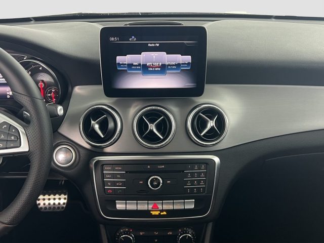MERCEDES-BENZ CLA 200 usata 14