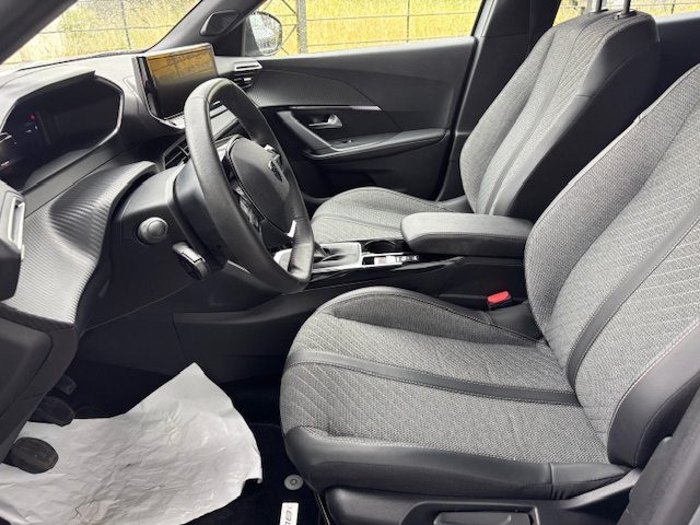 PEUGEOT 2008 usata, con Servosterzo