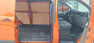 FORD Transit Custom usata, con Fendinebbia