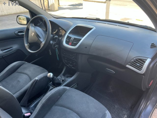 PEUGEOT 206 usata, con Chiusura centralizzata