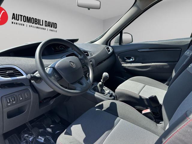 RENAULT Scenic usata, con Autoradio