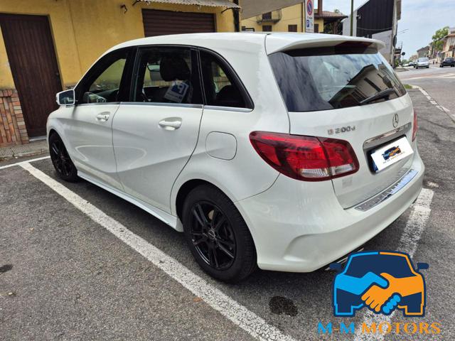 MERCEDES-BENZ B 200 usata, con Cerchi in lega