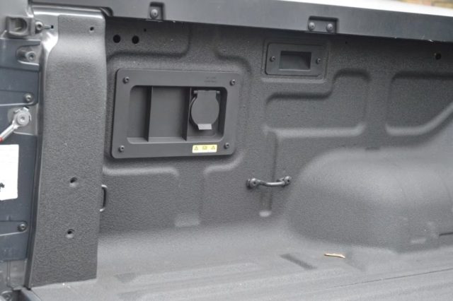 VOLKSWAGEN Amarok usata, con Cerchi in lega