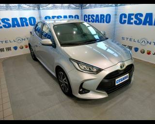 TOYOTA Yaris 1.5h Trend