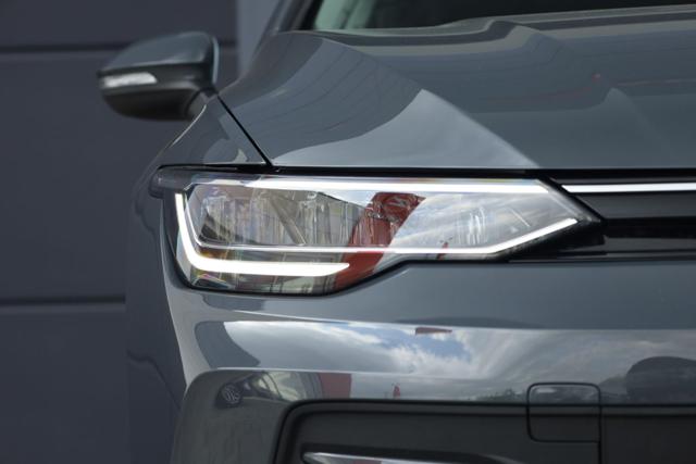 VOLKSWAGEN Golf usata, con Riscaldamento ausiliario