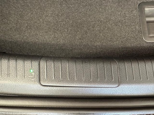 VOLKSWAGEN Golf GTI usata, con Cruise Control