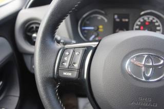 TOYOTA Yaris usata, con Telecamera per parcheggio assistito