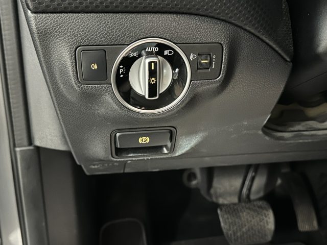 MERCEDES-BENZ A 160 usata, con Servosterzo