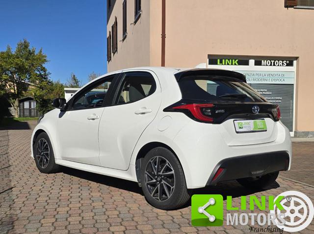 TOYOTA Yaris usata, con Airbag laterali
