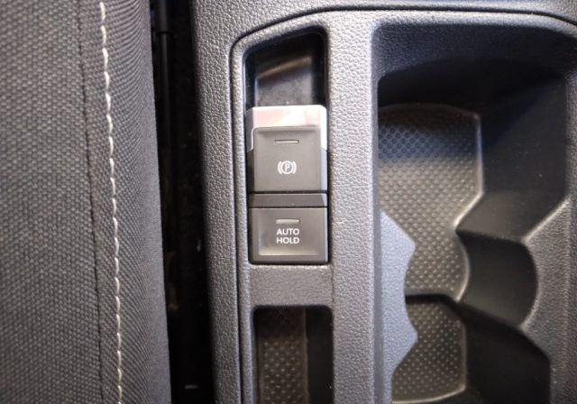 VOLKSWAGEN Golf Variant usata, con Servosterzo