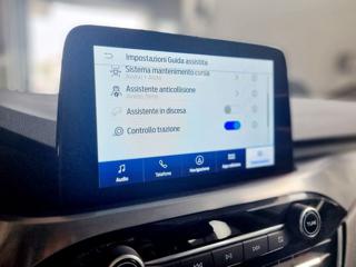 FORD Kuga usata, con Bracciolo