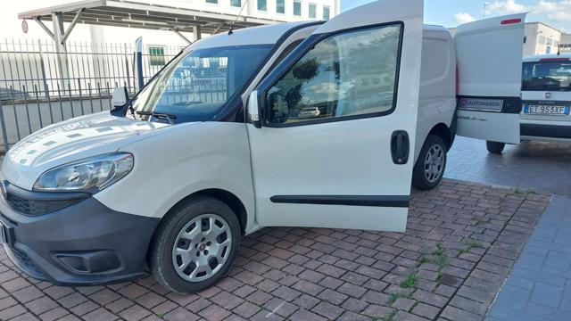 FIAT Doblo usata, con Divisori per bagagliaio