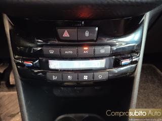 PEUGEOT 2008 usata 23