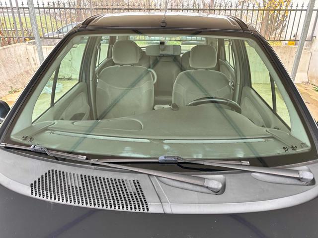 RENAULT Scenic usata 40