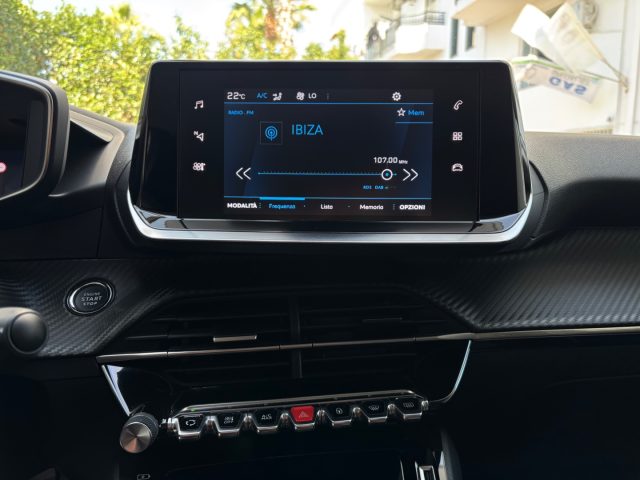 PEUGEOT 208 usata, con Bracciolo