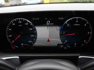 MERCEDES-BENZ GLB 180 usata, con Leve al volante