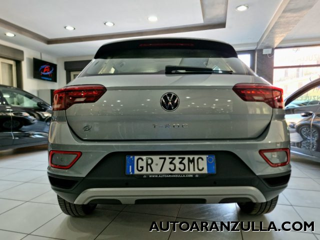VOLKSWAGEN T-Roc usata, con Autoradio digitale