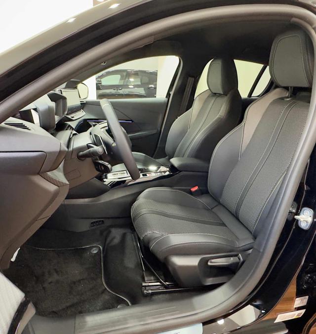 PEUGEOT 208 usata, con Climatizzatore