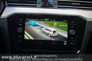 VOLKSWAGEN Passat usata 17