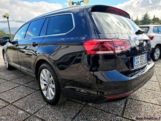 VOLKSWAGEN Passat Variant usata, con Antifurto