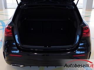 MERCEDES-BENZ A 180 usata, con Sedile posteriore sdoppiato