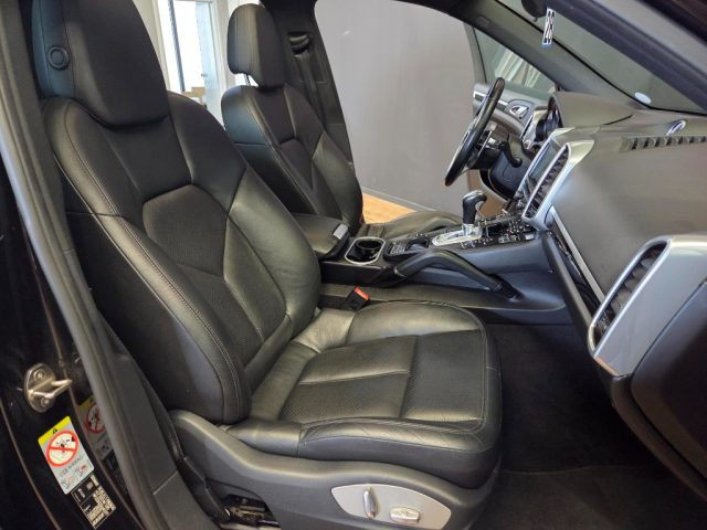 PORSCHE Cayenne usata, con Regolazione elettrica sedili
