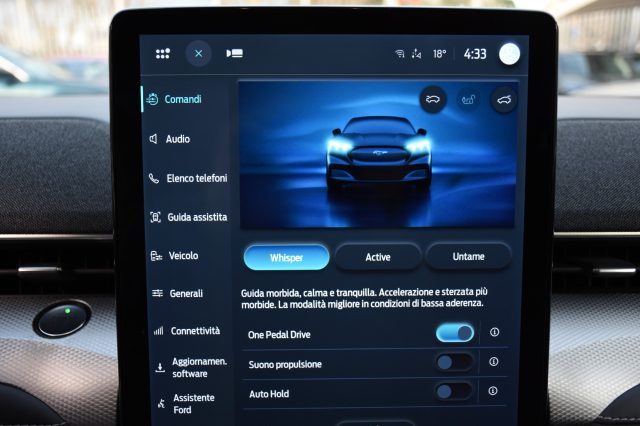 FORD Mustang Mach-E usata, con USB