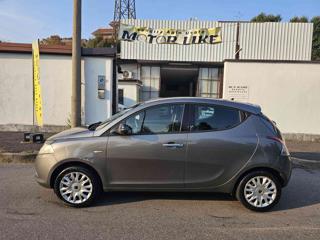 LANCIA Ypsilon usata, con Airbag