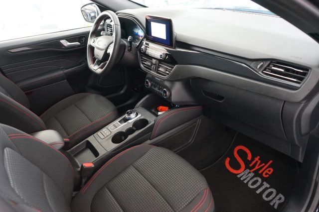 FORD Kuga usata, con Boardcomputer