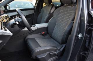 PEUGEOT 3008 usata, con Autoradio