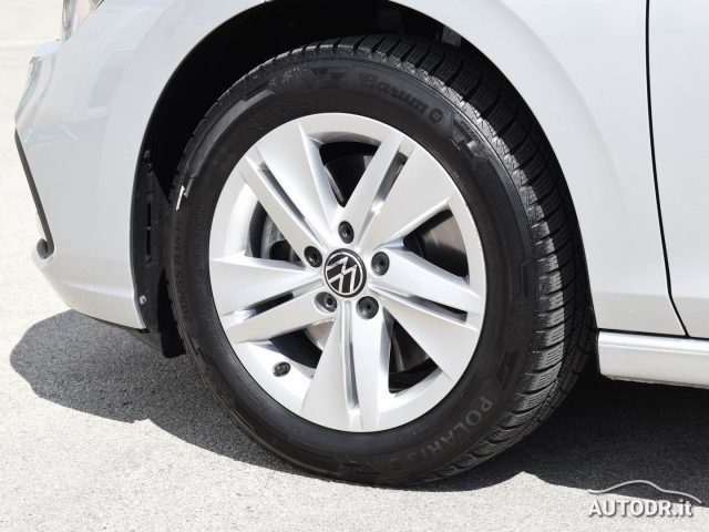 VOLKSWAGEN Golf Variant usata, con Cruise Control