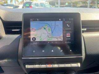 RENAULT Clio usata, con Touch screen