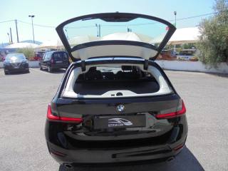 BMW 318 usata, con Fari LED