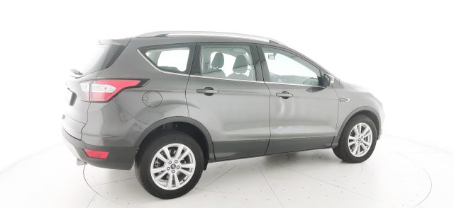 FORD Kuga usata, con Sistema di navigazione