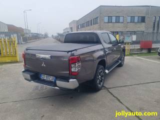 MITSUBISHI L200 usata, con Alzacristalli elettrici