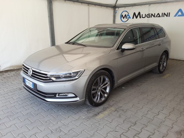 VOLKSWAGEN Passat Variant usata, con Airbag laterali