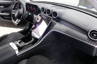 MERCEDES-BENZ C 220 usata, con Autoradio digitale