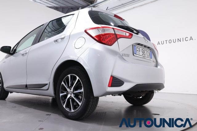 TOYOTA Yaris usata 35