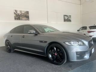JAGUAR XF usata, con Airbag Passeggero