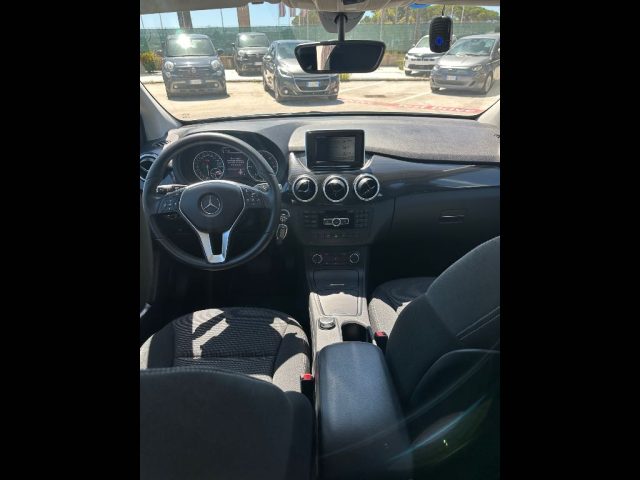 MERCEDES-BENZ CLA usata, con ESP