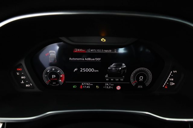 AUDI Q3 usata 12