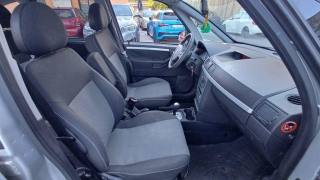 OPEL Meriva usata, con Autoradio